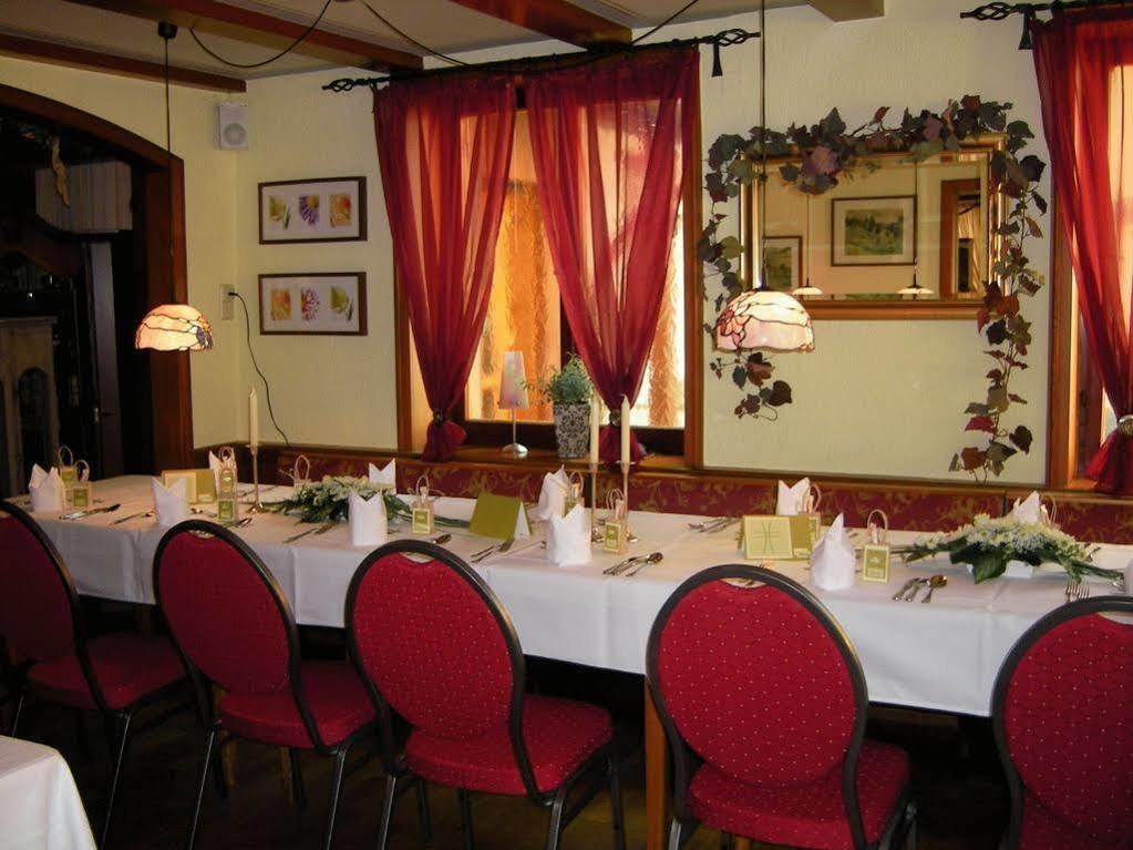ホテルGasthaus Ochsen Mühlenbach エクステリア 写真