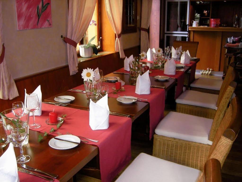 ホテルGasthaus Ochsen Mühlenbach エクステリア 写真