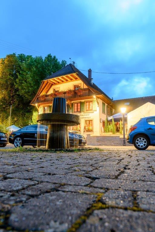 ホテルGasthaus Ochsen Mühlenbach エクステリア 写真